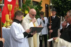 image016