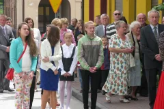 image027